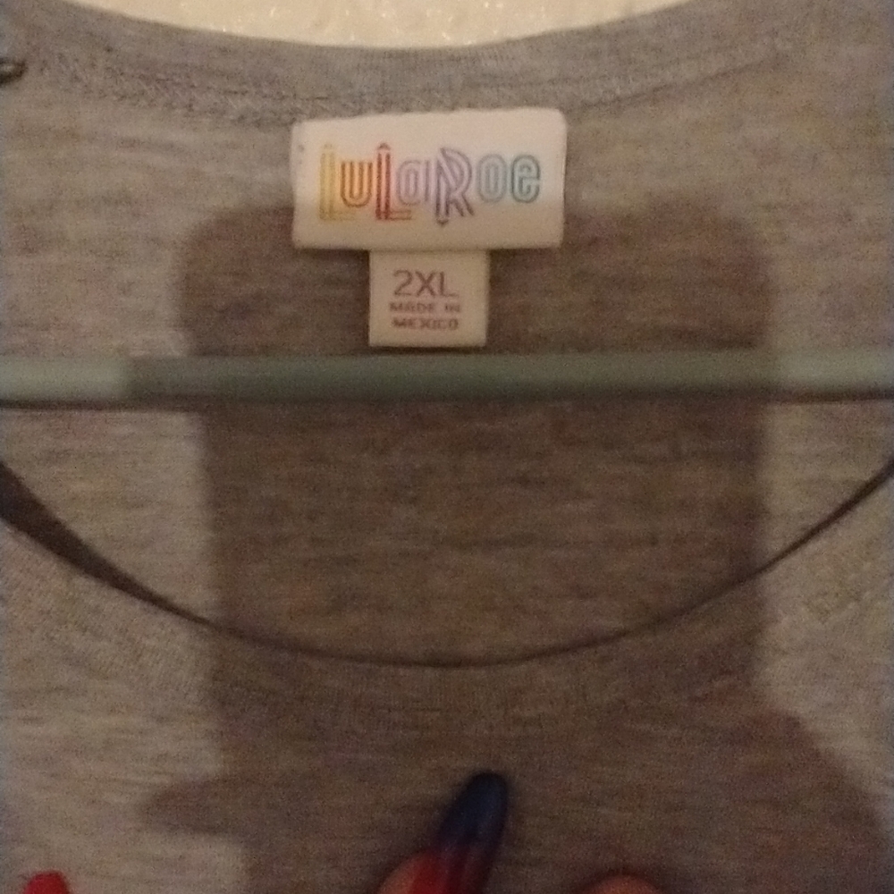 Lularoe 2XL Randy T - Picture 3 of 3